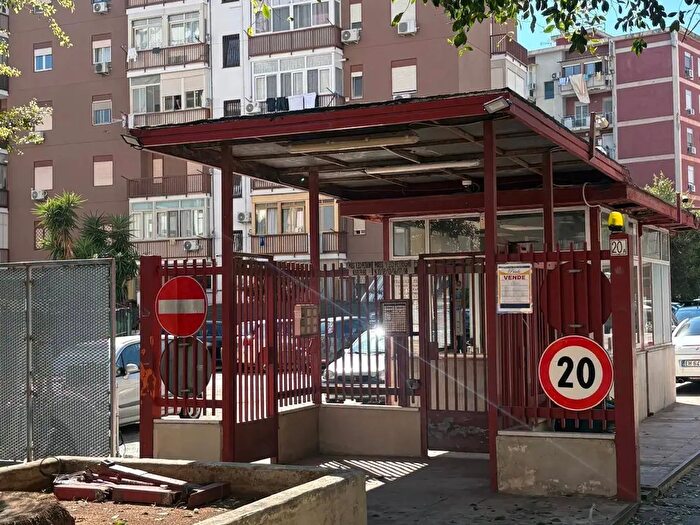 Appartamento quadrilocale in vendita in Passaggio Vincenzo Petrigni, Palermo