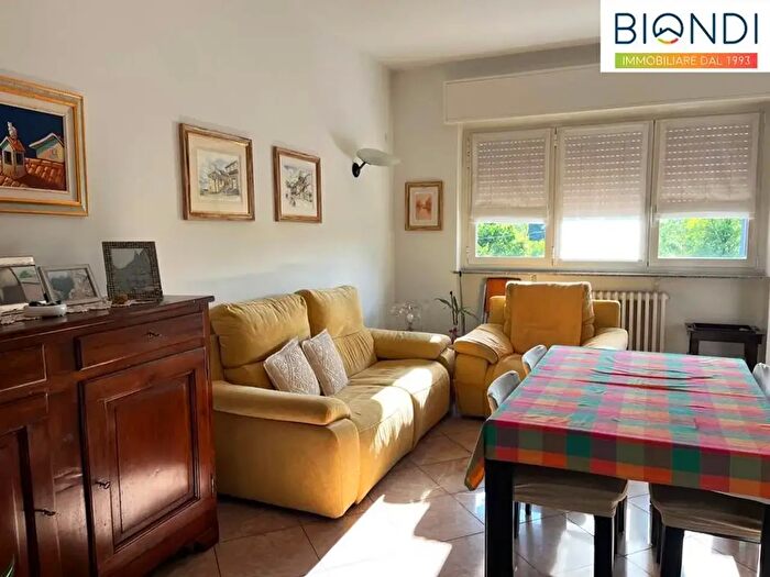 Appartamento con 5 locali in vendita in Via Levata, Pedrengo