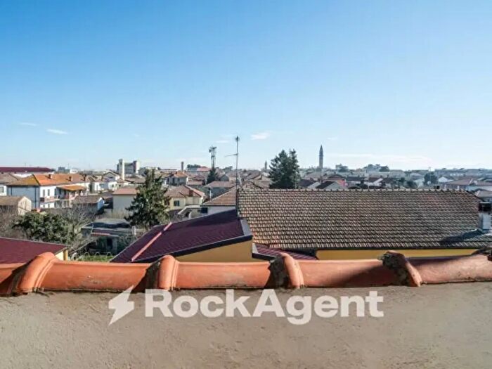 Appartamento trilocale in vendita in Via XXV Aprile, Mede