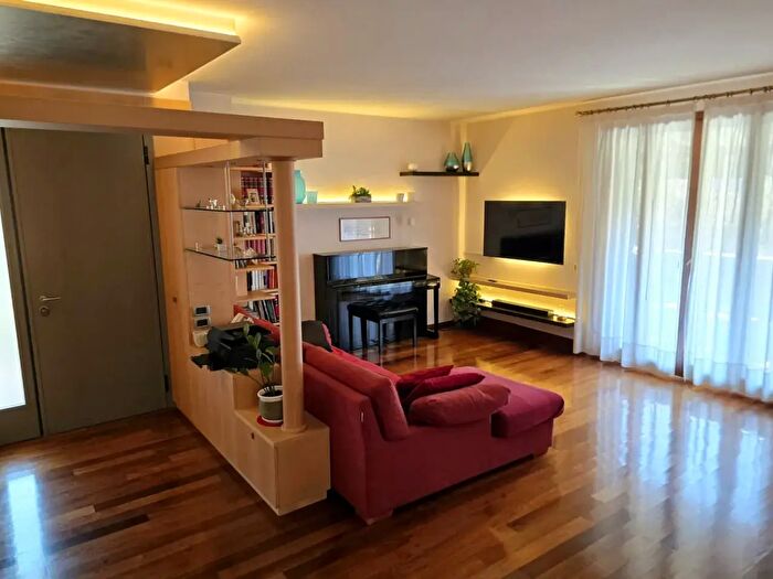 Casa con 5 locali in vendita in Via Pietro Mascagni, Albignasego