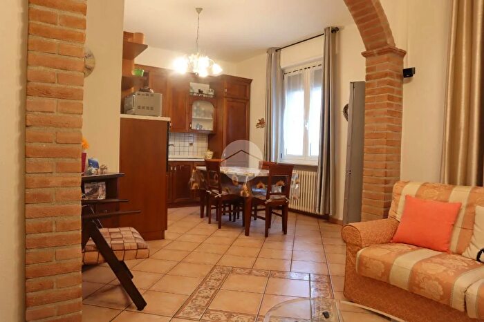 Appartamento trilocale in vendita in Via Trieste, Valenza