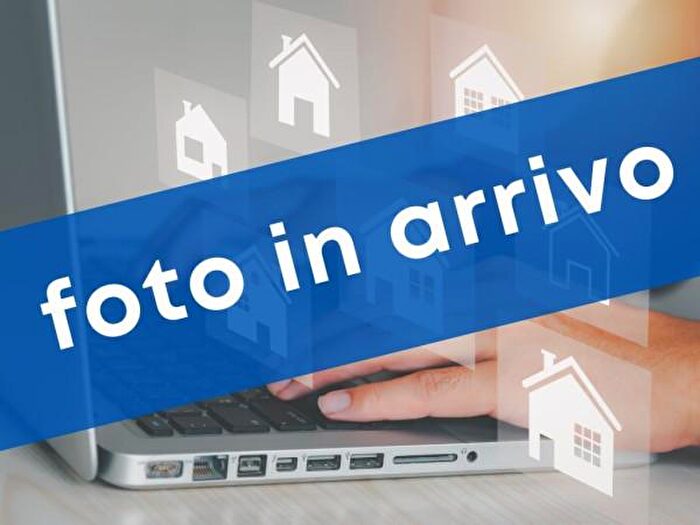 Appartamento trilocale in vendita in Pavullo Nel Frignano