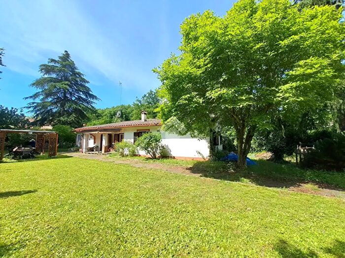 Casa quadrilocale in vendita in Via Monte Cervino, Rignano Flaminio