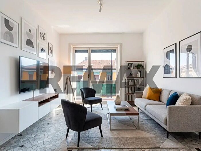 Appartamento bilocale in vendita in Via Luigi Canonica, Milano