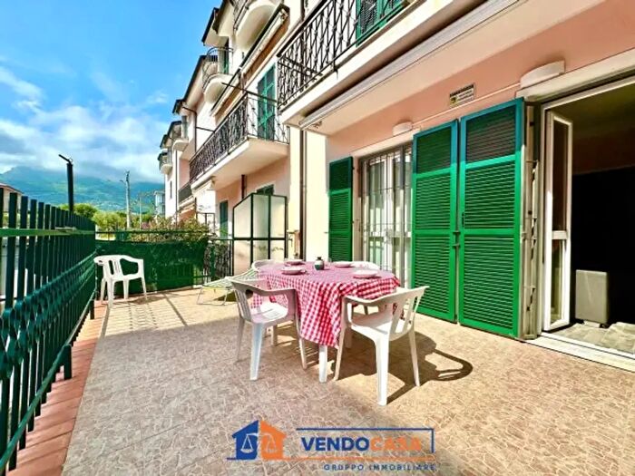 Appartamento bilocale in vendita in Via Como, Loano