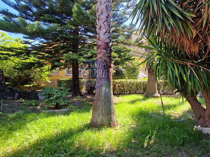 Casa quadrilocale in affitto in Corso Campano, Nuovo Corso Campano Marchesella, Giugliano in Campania