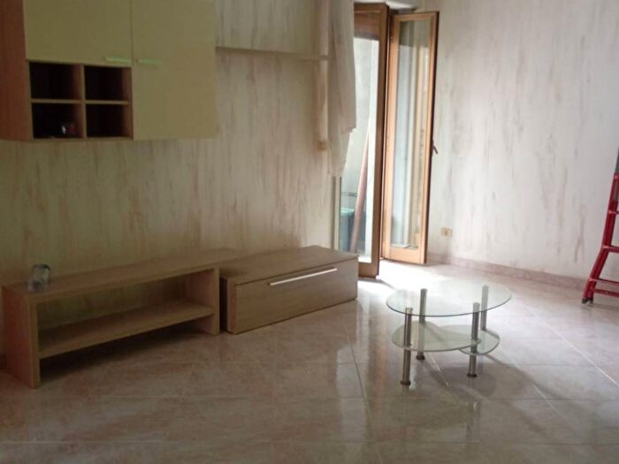 Appartamento quadrilocale in affitto in Via Renato Guttuso, Centro, Santa Teresa di Riva
