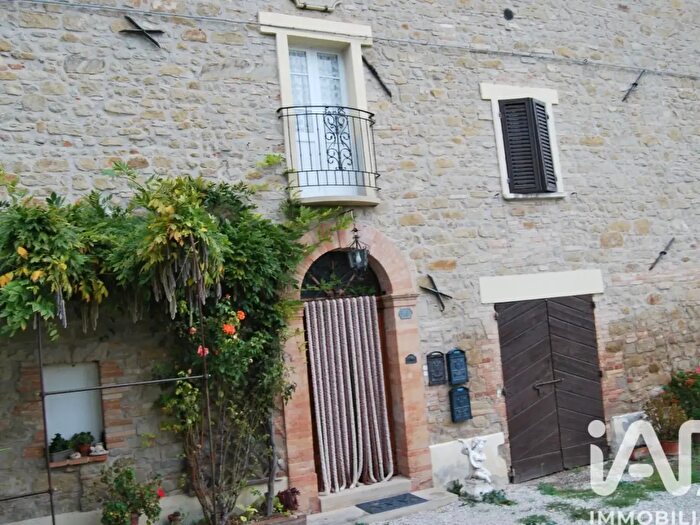 Casa con 16 locali in vendita in Via Case Popolare, Sassocorvaro Auditore