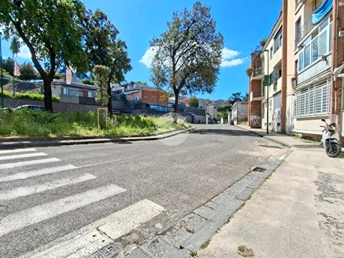 Appartamento bilocale in vendita in Via Po, Napoli