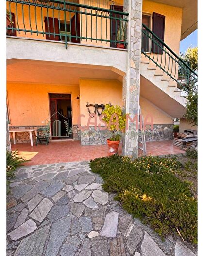 Appartamento trilocale in vendita in Via Silvio Pellico, Alta Val Tidone