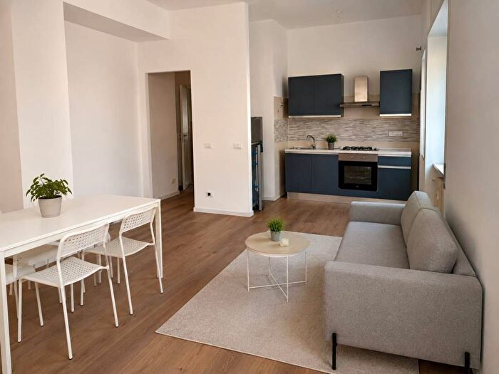 Appartamento bilocale in affitto in Via Giovanni Marangoni, Bologna, Roma