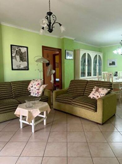 Appartamento con 6 locali in vendita in Via Manzoni Snc, Cimitile