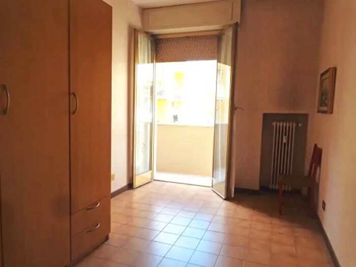 Appartamento trilocale in vendita in Piazza Ischia, Roma