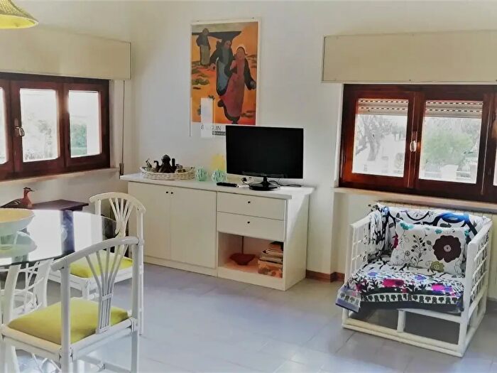 Appartamento trilocale in affitto in Vai del Fortino, Camaiore