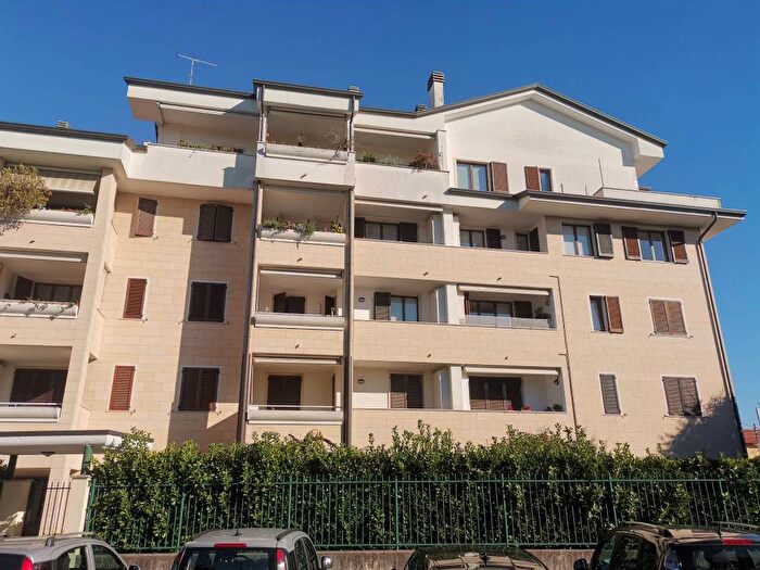 Appartamento bilocale in affitto in Via Vittorio Alfieri, BovisioMasciago