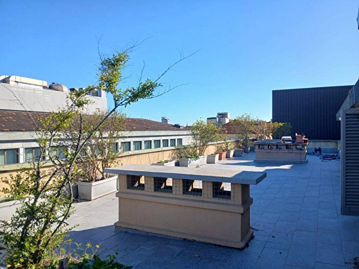 Appartamento con 5 locali in affitto in Piazza Solferino, Torino