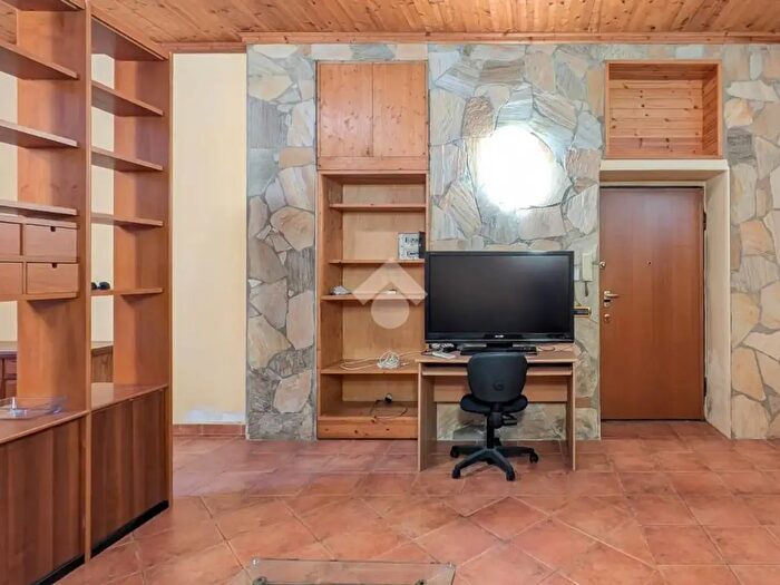 Appartamento bilocale in vendita in Via Luigi Calamatta, Milano