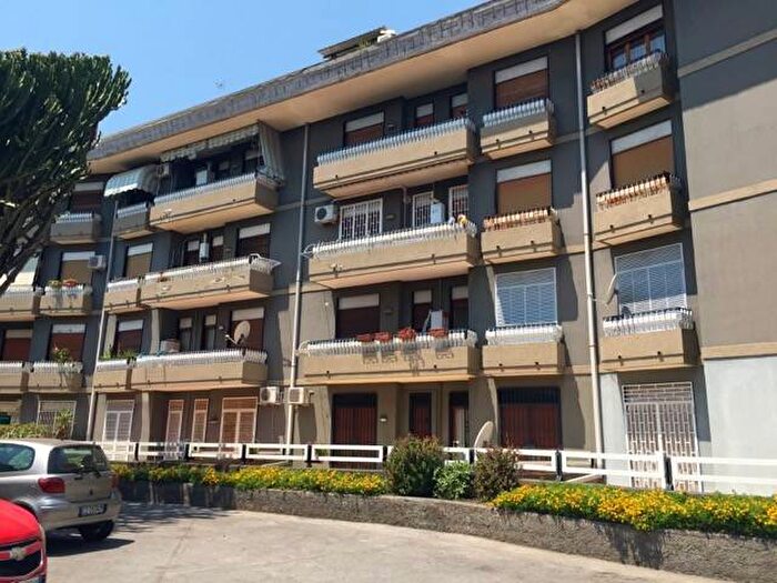 Appartamento trilocale in affitto in Via Cristoforo Colombo, Cerza, San Gregorio di Catania