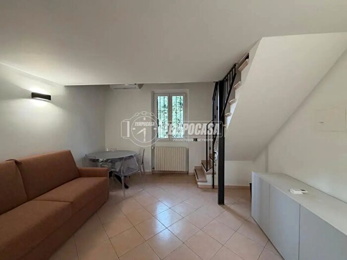 Appartamento bilocale in affitto in Via Giuseppe Taccioli, Milano