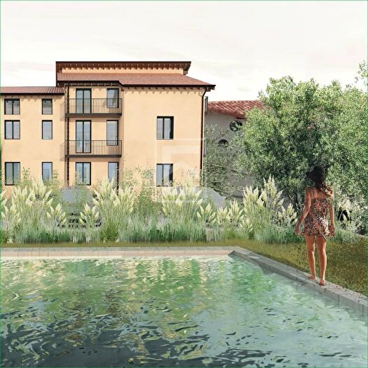 Appartamento quadrilocale in vendita in Vai IV Novembre, Polpenazze