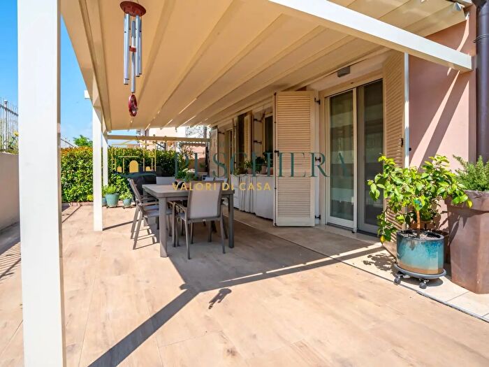 Appartamento trilocale in vendita in Via Giovanni Paolo II, Castelnuovo Del Garda