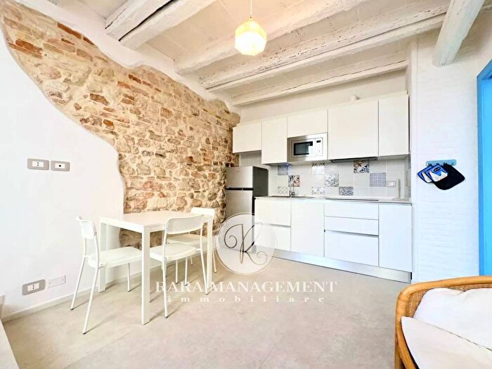 Appartamento trilocale in affitto in Poggio Massignano, Ancona