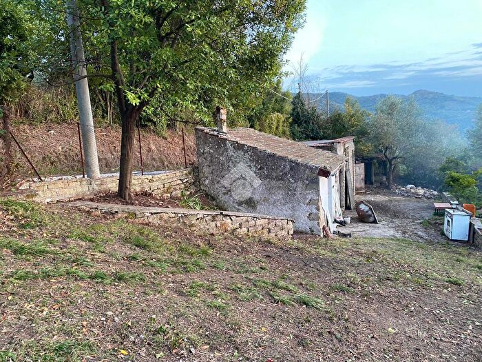 Casa monolocale in vendita in Via delle Madonne, Castel Madama