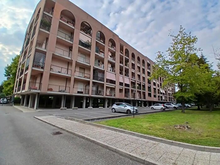 Appartamento quadrilocale in vendita in Via Murari Brà a, Verona