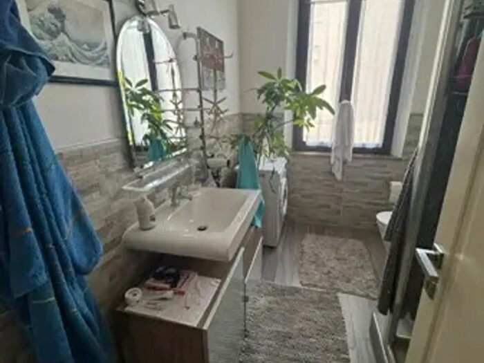 Appartamento trilocale in vendita in Via Giuseppe Soli, Modena