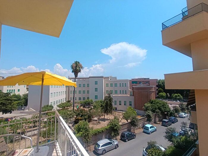 Appartamento trilocale in affitto in Via XXI Aprile, Centro Storico, Anzio