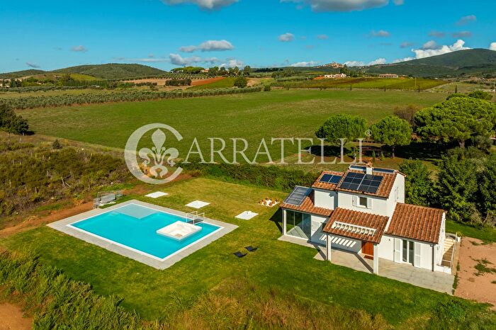 Casa con 12 locali in vendita in Strada Garavicchio, Capalbio