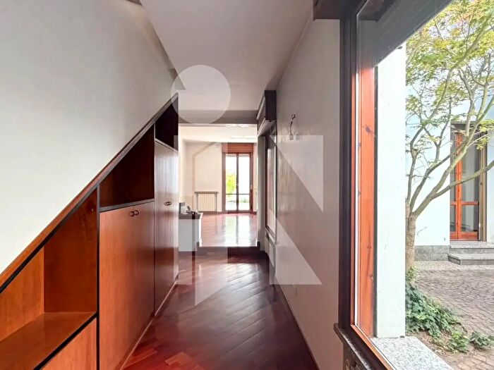 Casa quadrilocale in vendita in Mantova