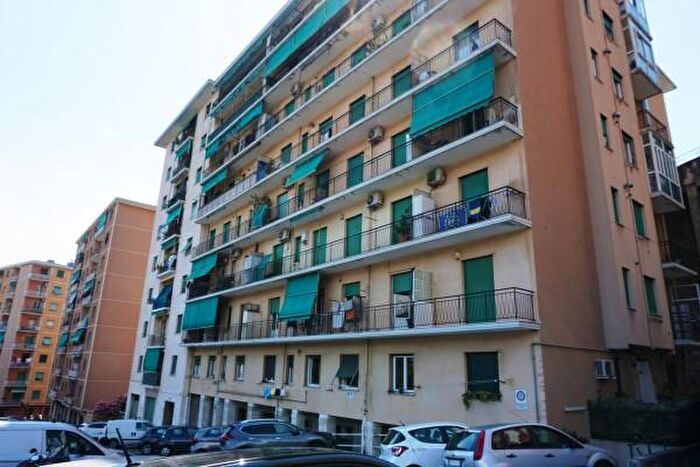 Appartamento bilocale in vendita in Via Generale Manfredo Fanti, Genova