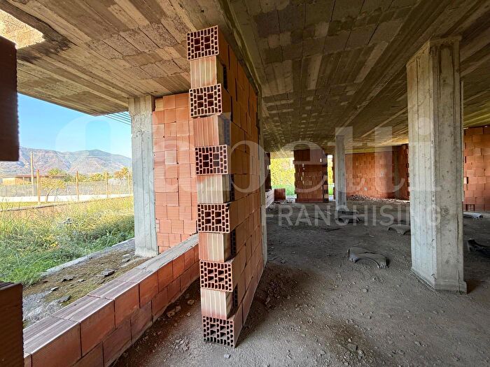 Casa quadrilocale in vendita in Via Carrara dAmora, Nocera Inferiore