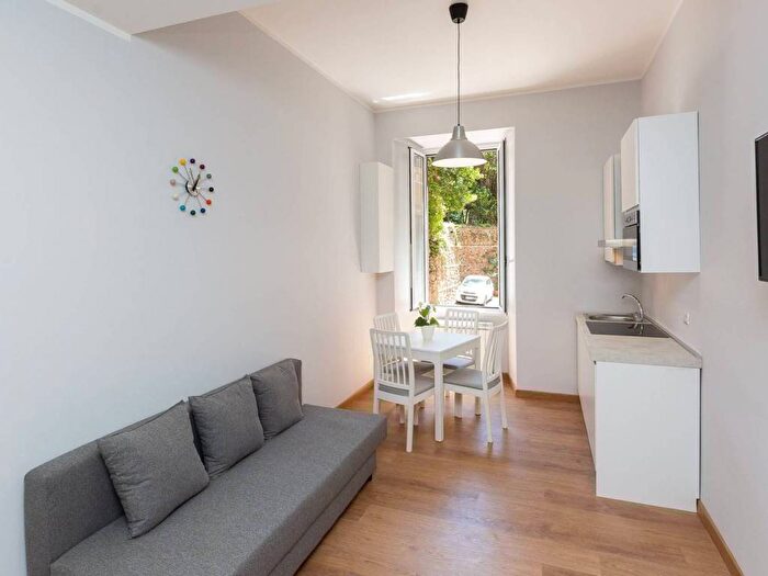 Appartamento quadrilocale in affitto in Via Alessandria, Salario Porta Pia, Roma