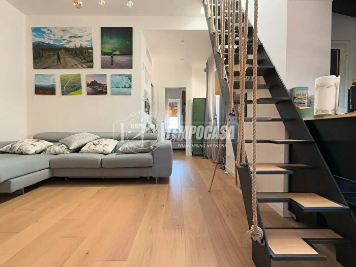 Appartamento bilocale in vendita in Via Emilio Calvi, Roma