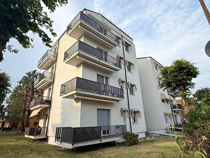 Appartamento trilocale in affitto in Via Santa Francesca Cabrini, Centro, Graffignana