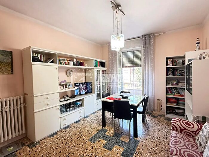 Appartamento quadrilocale in vendita in Corso XXV Aprile, Asti