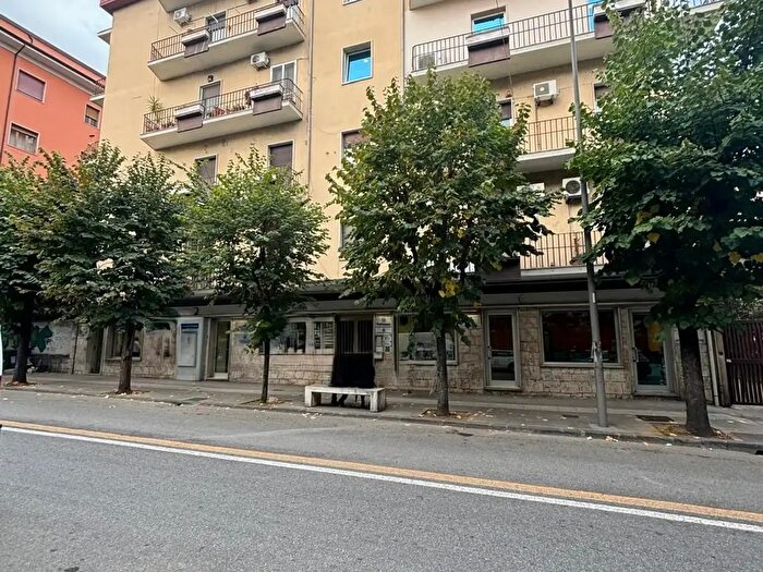 Appartamento quadrilocale in vendita in Via degli Alimena Snc, Castrovillari