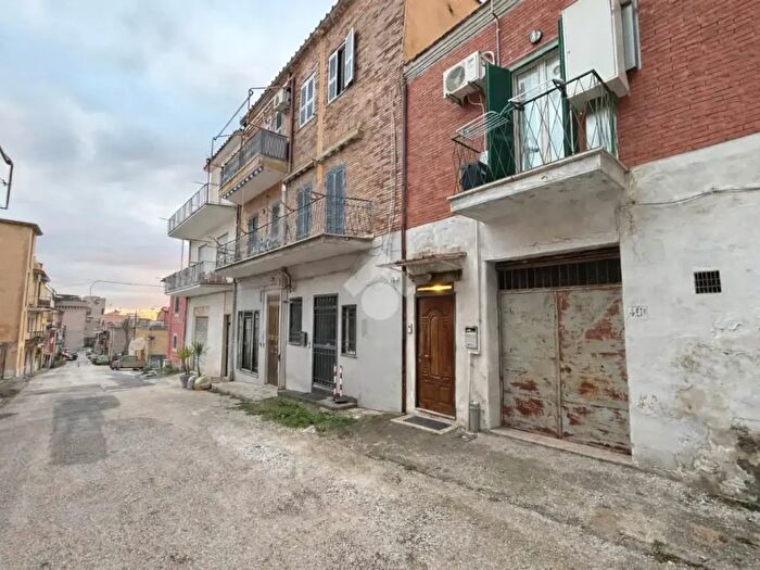 Appartamento trilocale in vendita in Via Liguria, Genzano Di Roma