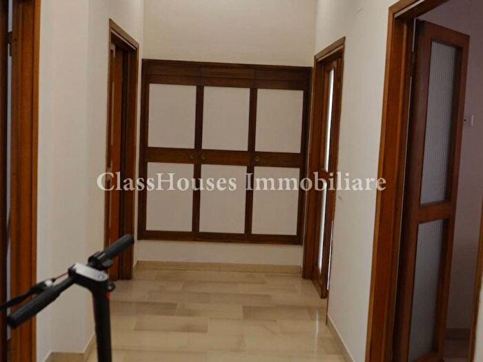 Appartamento con 5 locali in affitto in Via Ferdinando Martini, Coverciano, Firenze