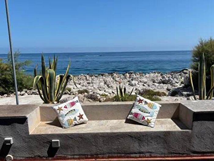 Casa con 5 locali in affitto in Lungomare Cristoforo Colombo, Addaura, Palermo