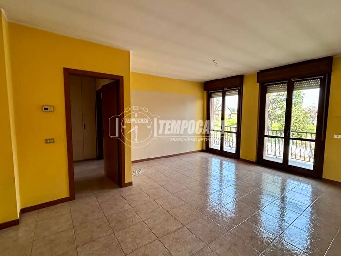 Appartamento bilocale in affitto in Via Antonio Vivaldi a, Casatenovo