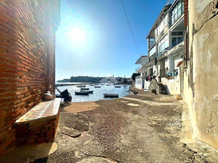 Appartamento quadrilocale in affitto in Via Ortenzio, Centro, Bacoli