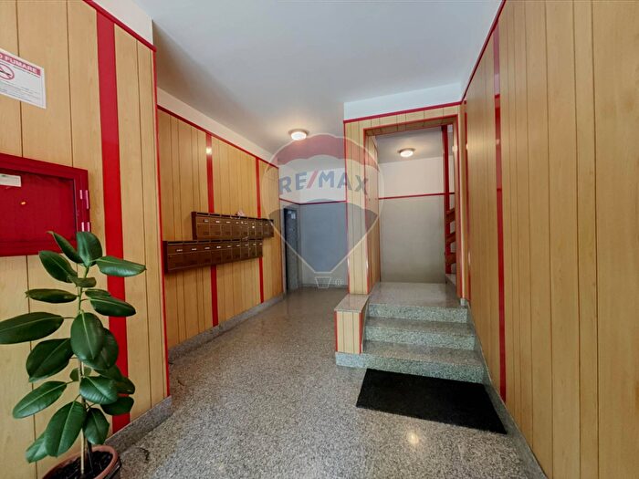 Appartamento con 5 locali in vendita in Via Martiri VI Ottobre a, Lanciano