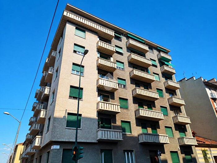 Appartamento quadrilocale in affitto in Via Tripoli, Santa Rita, Torino