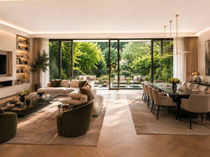 Appartamento con 5 locali in affitto in Moscova, Milano