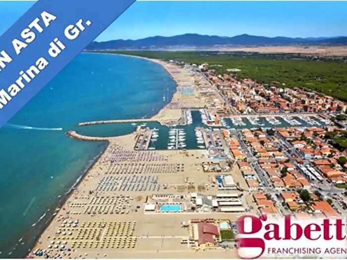 Appartamento quadrilocale in vendita in Via Granducato di Toscana, Grosseto