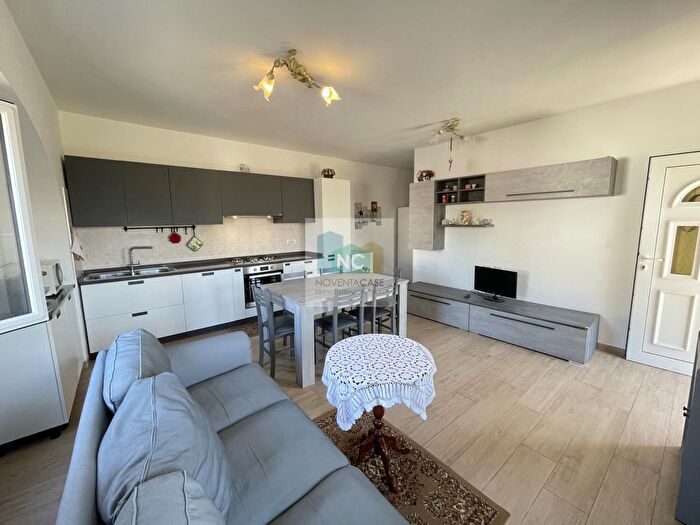 Casa con 7 locali in vendita in Via Baiola, Forio