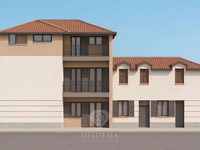 Case in Vendita e in Affitto - 2